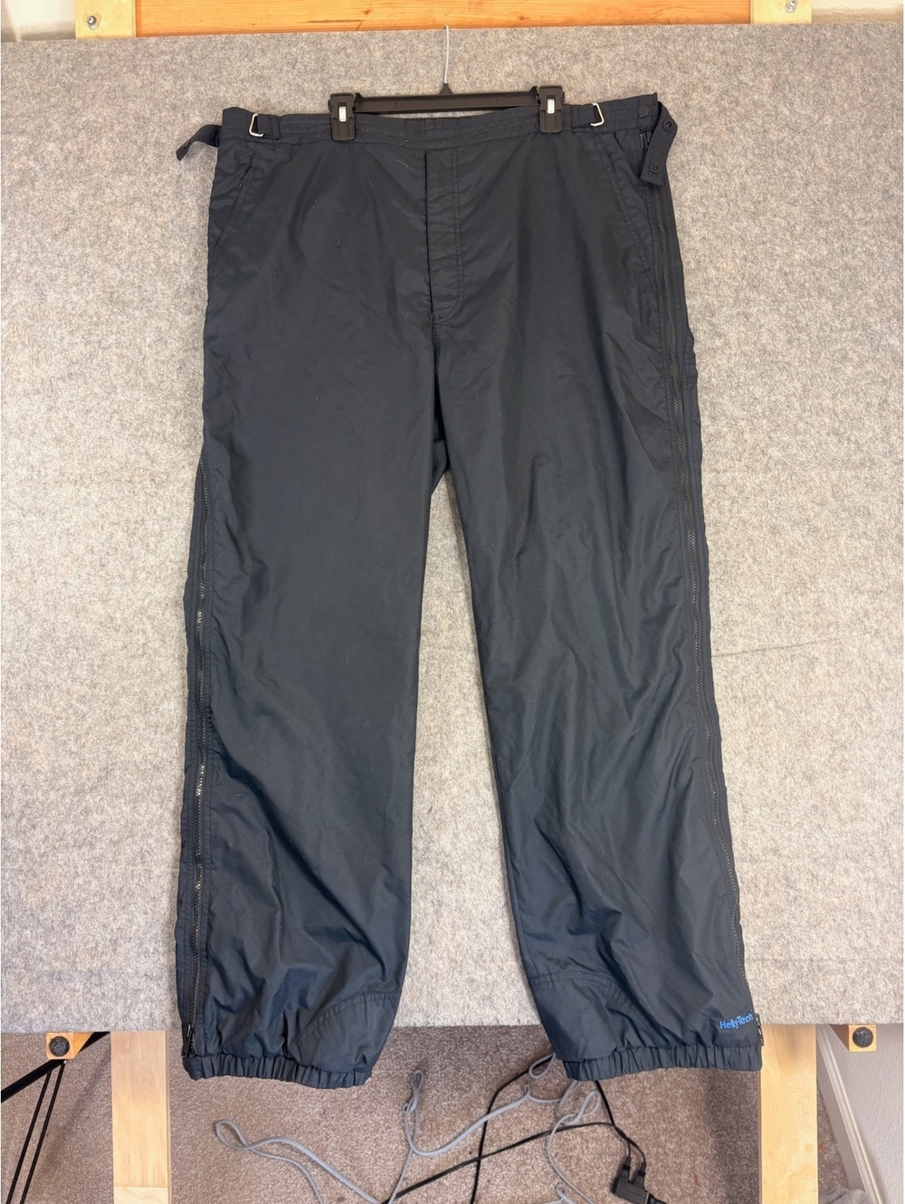 Vintage Helly Hansen Full Zip Helly Tech 90's Ski Pants Black Menโs Sz. XL